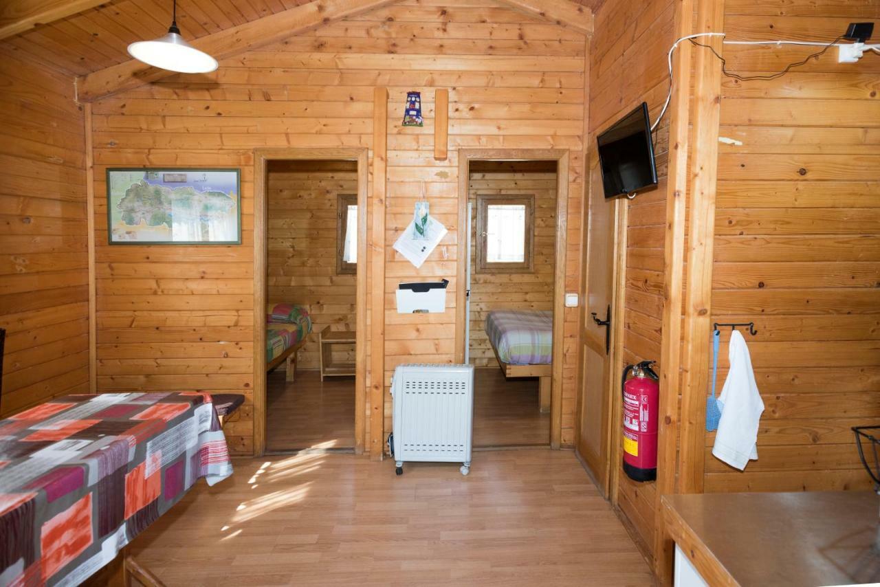 Cabanas Vallecino Manzanal de los Infantes Exterior foto