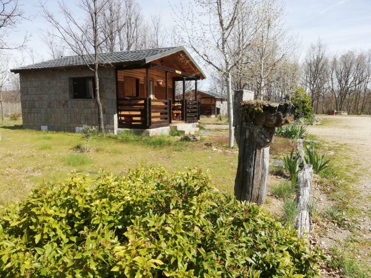 Cabanas Vallecino Manzanal de los Infantes Exterior foto